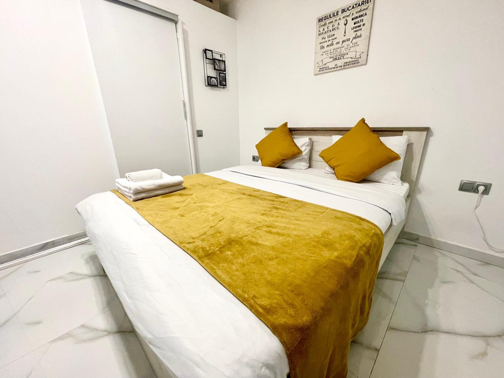 Apartamento White 2 *